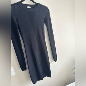 Aritzia Wilfred Black Long Sleeve Dress